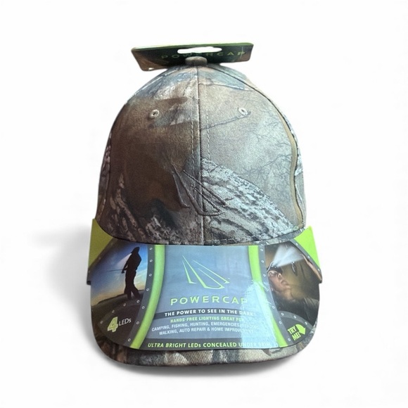 Realtree Other - Realtree Camouflage Outdoor Powercap/hat with 4 LEDs